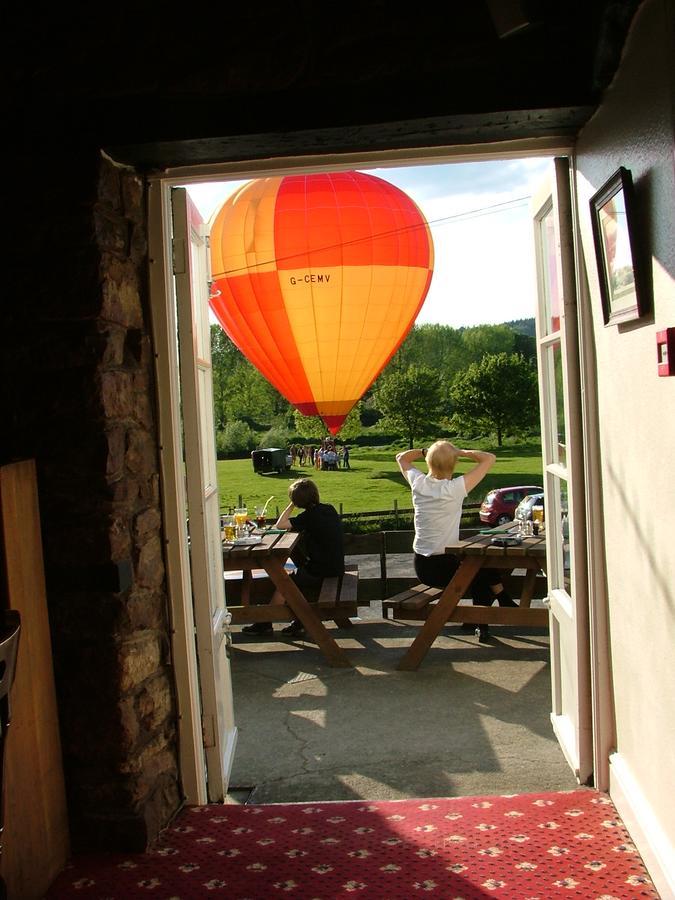 The Harp Inn Glasbury Bagian luar foto